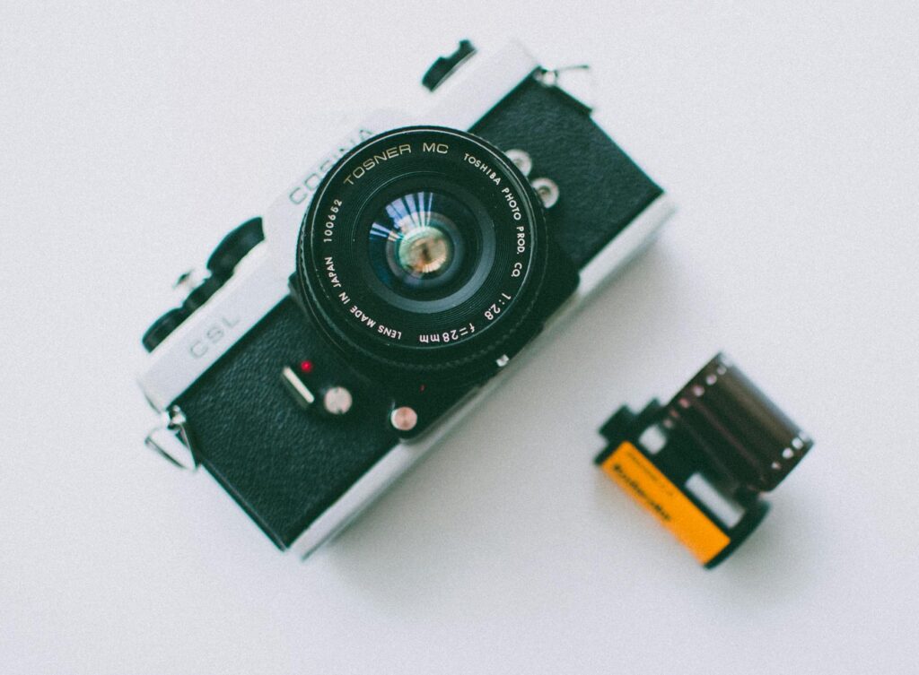 Ezért érdemes újra elővenni a régi filmes fényképezőgépeket