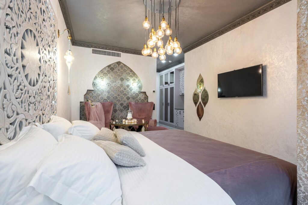 Így csalogathatunk több természetes fényt a sötétebb helyiségekbe is