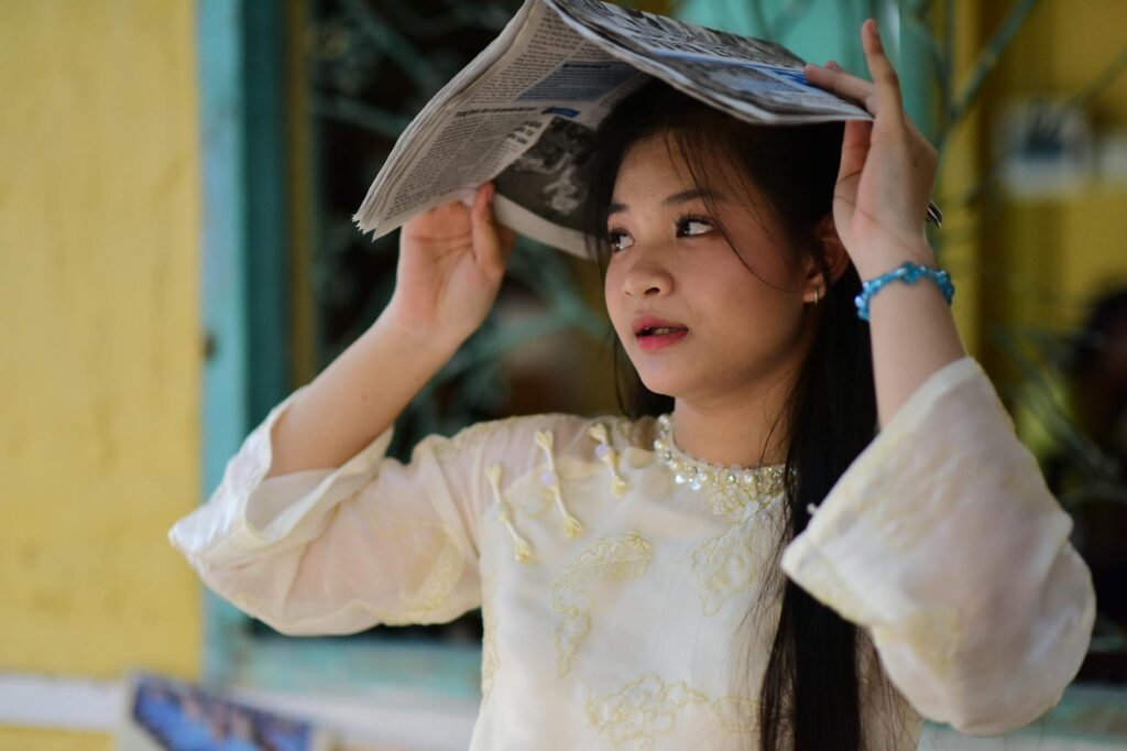 Hogyan találhatjuk meg a saját stílusunkat a gyorsan változó divattrendek között?