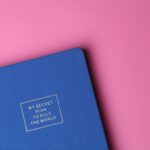 Miért érdemes újra tollat fogni és papírra vetni a gondolatainkat?