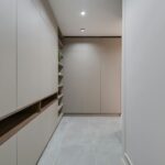 Hogyan tegyük stílusossá és praktikussá az előszobát a legkisebb lakásban is