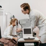 Hogyan védhetjük meg a szemünk világát a képernyők előtt töltött hosszú órák alatt