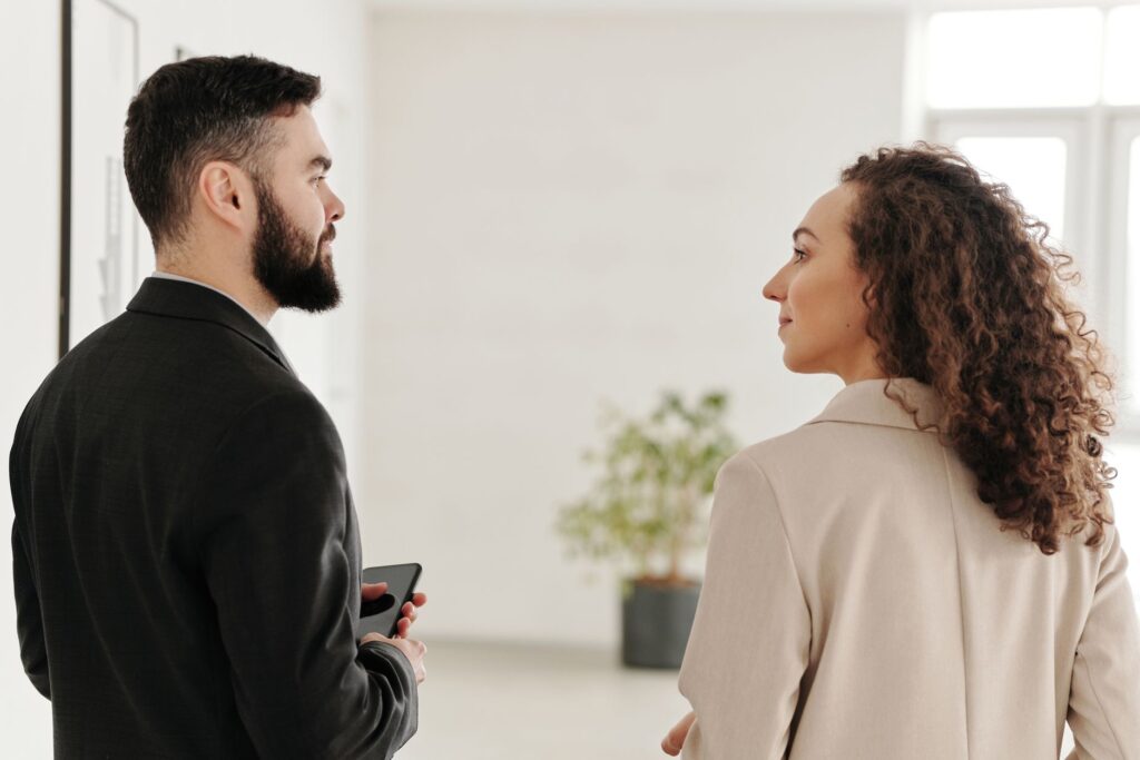 Hogyan építhetünk értékes szakmai kapcsolatrendszert akkor is, ha introvertáltnak tartjuk magunkat